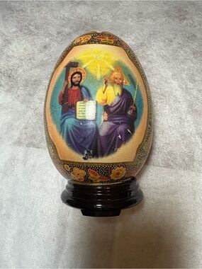 Hand-Painted Decorative Egg Vase in Blue and Purple